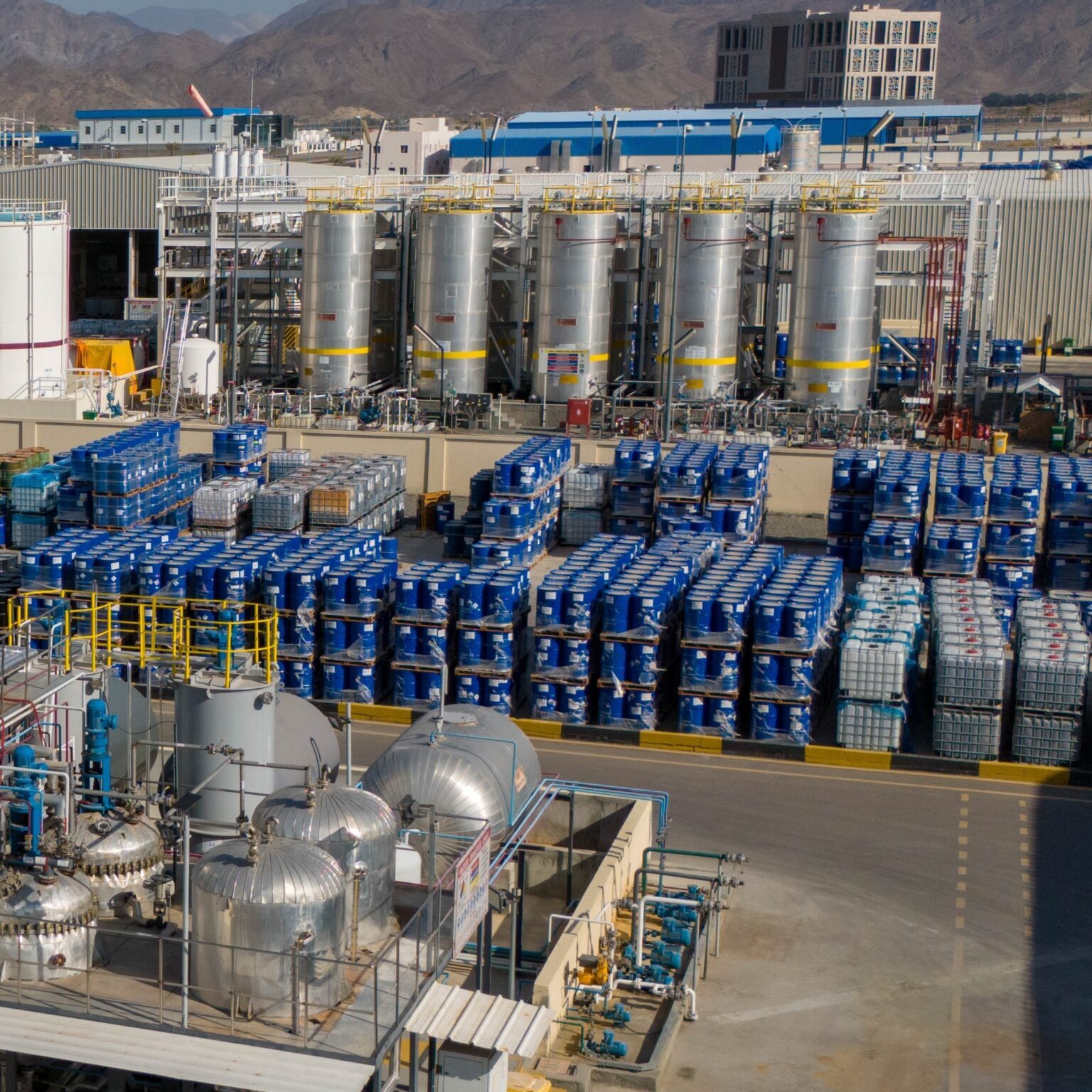Blending tanks and storage at the OBS facility